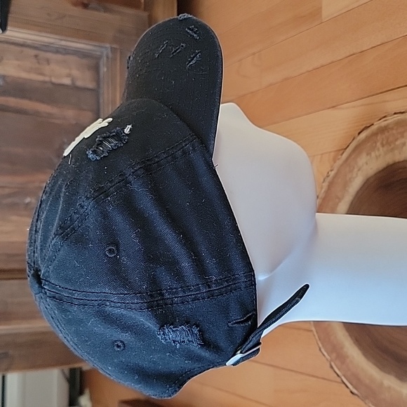 NWOT, Los Angeles Intentionally Distressed Baseball Hat - Picture 2 of 9